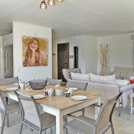 Doune Villa *